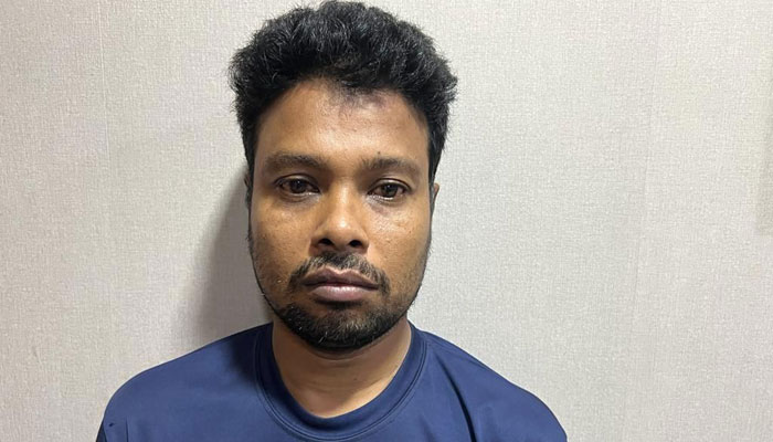 ব্যবসা থেকেই প্রাপ্ত তথ্যই প্রতারণার মূল উৎস তার