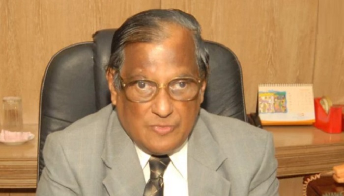 চলে গেলেন অর্থনীতিবিদ আকবর আলি খান