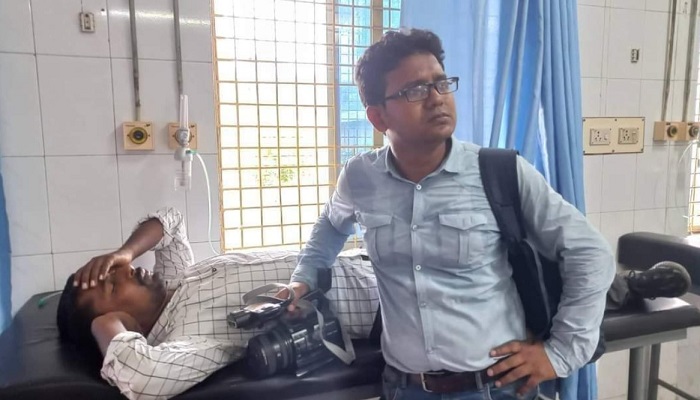 রাজশাহীতে সাংবাদিকের ওপর হামলা