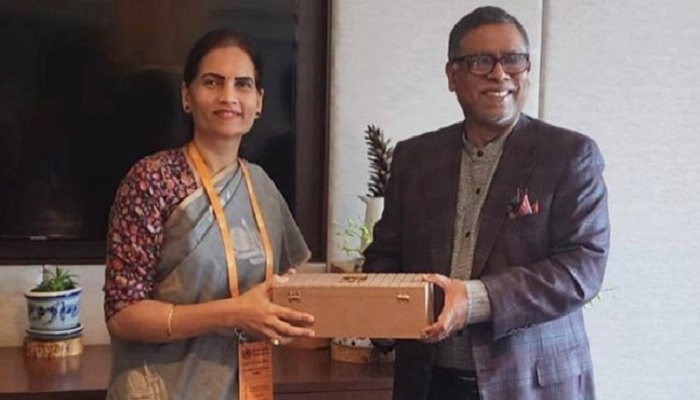 ভারত ও বাংলাদেশের স্বাস্থ্যমন্ত্রীর সৌজন্য বৈঠক অনুষ্ঠিত