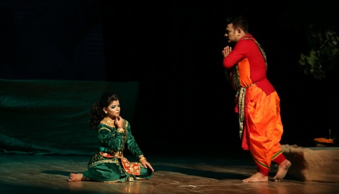 বৃষ্টিভেজা সন্ধ্যায় শিল্পকলায় উষ্ণতা ছড়াল তিন নৃত্যনাট্য