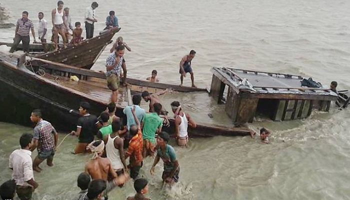 করতোয়ায় নৌকাডুবি, ২৪ জনের লাশ উদ্ধার (ভিডিও)