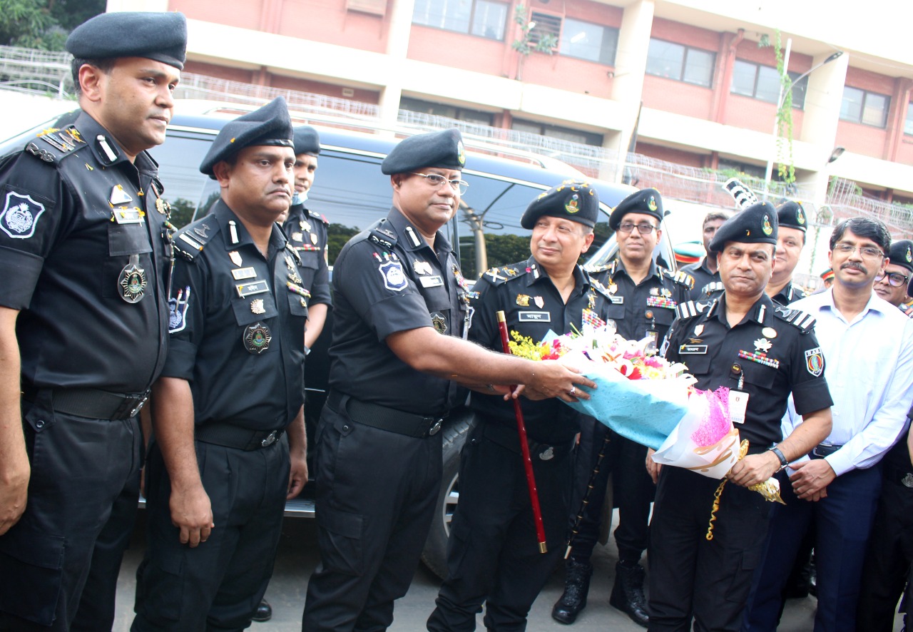 র্যাব থেকে বিদায় নিলেন মামুন
