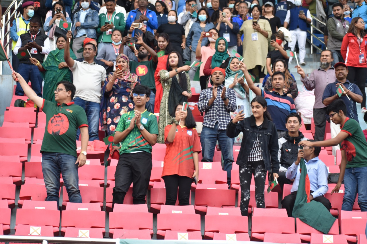 দক্ষিণ এশিয়ায় সেরা বাংলাদেশের মেয়েরা