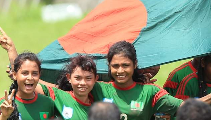 সানজিদা-মারিয়াদের বরণে ধোবাউড়ায় দুদিনের আয়োজন