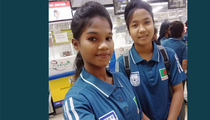 স্বপ্না ও সোহাগীর গ্রামে আনন্দের বন্যা