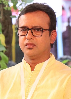 নায়ক রিয়াজকে আবিষ্কার করেছিলেন জসিম