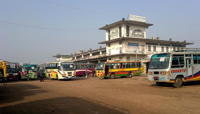 খুলনায় মালিক সমিতির ডাকে পরিবহন ধর্মঘট শুরু