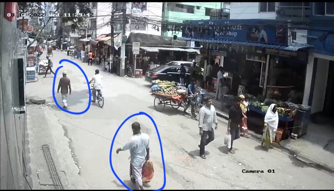 অবশেষে ‘মুরব্বি চোর সিন্ডিকেট’ ধরা