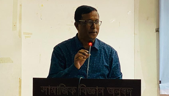 বিশ্ববিদ্যালয়ের শিক্ষার্থীদের মনের বিশালতা বাড়াতে হবে