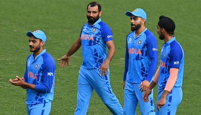 শামি ম্যাজিকে শেষ ওভারে জয় ভারতের