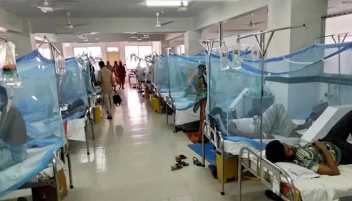 প্রাণঘাতী রূপে প্রলম্বিত ডেঙ্গু