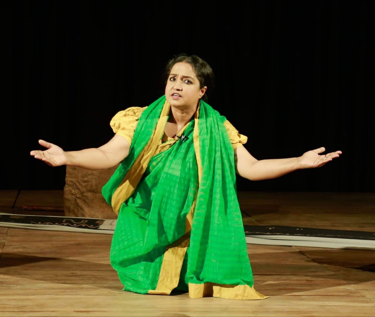 শিক্ষা প্রতিষ্ঠানে মঞ্চায়ন হবে ‘লালজমিন’