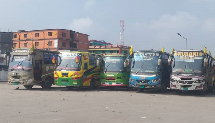 রংপুরে সব ধরনের বাস বন্ধ, দুর্ভোগে যাত্রীরা