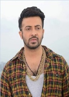গণমাধ্যমকে কড়া হুঁশিয়ারি শাকিবের