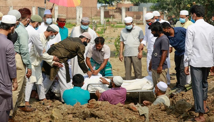 দেশে করোনায় ২ মৃত্যু, শনাক্ত ৬৯৬