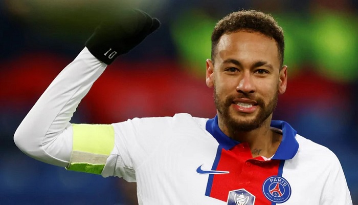 রাজনীতির মাঠে নেইমার