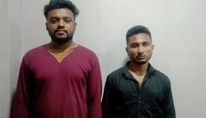 টিস্যুর প্যাকেটে ইয়াবা পাচারের সময় গ্রেপ্তার ২