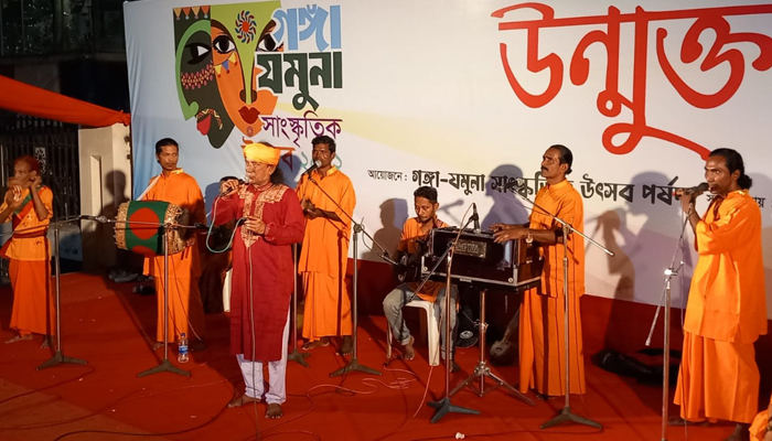 ভাঙল সংস্কৃতির মিলন মেলা