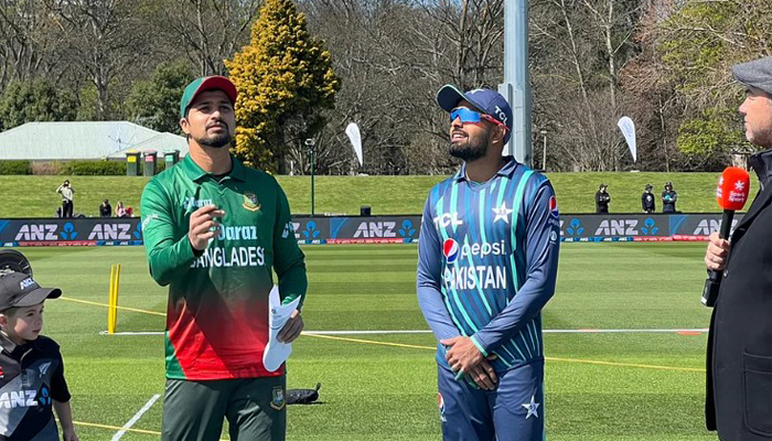 ত্রিদেশীয় সিরিজ: ফিল্ডিংয়ে বাংলাদেশ
