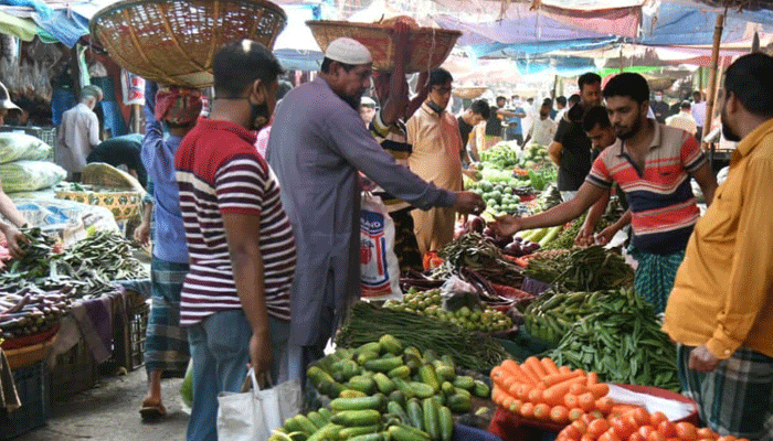 আগমনের আগেই বাড়লো শীতের সবজির দাম