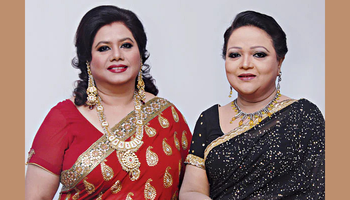 পদ্মাপাড়ে এক মঞ্চে কিংবদন্তি দুই শিল্পী
