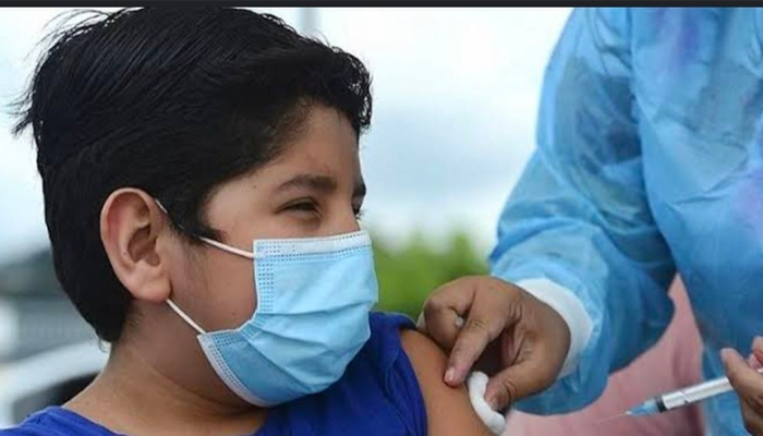 সিঙ্গাইরে শুরুতেই শিশুদের করোনা টিকা কার্যক্রম বন্ধ