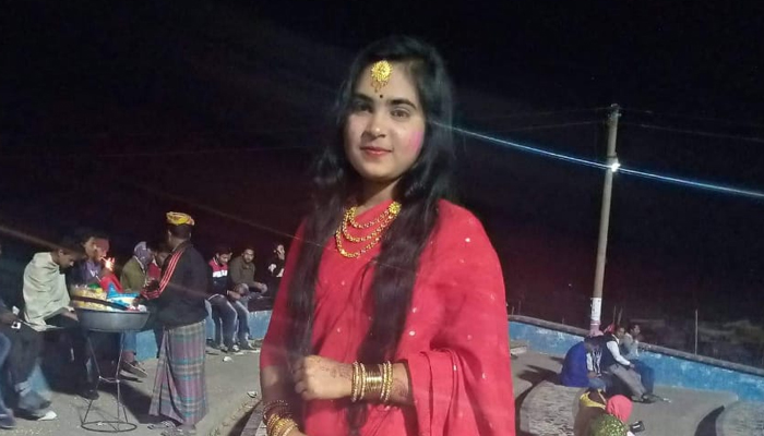 স্বামীর নির্যাতনে নার্সিং শিক্ষার্থীর আত্মহত্যা