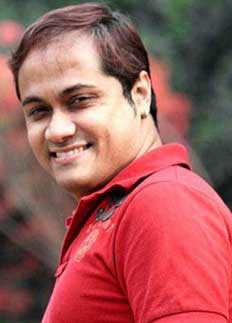 শুটিংয়ে ব্যস্ততা