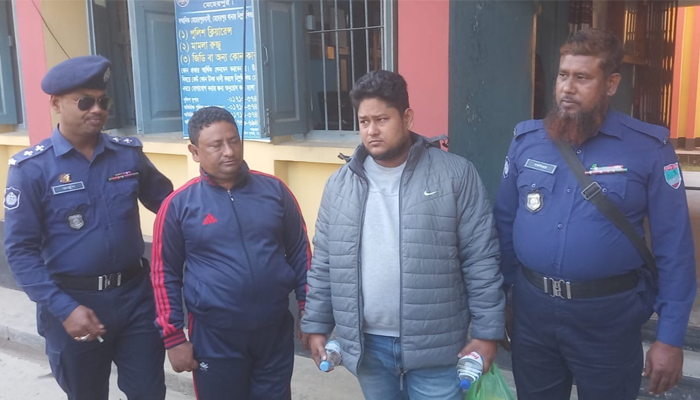 মেহেরপুরে প্রেমের ফাঁদ, নারীসহ আটক ৩