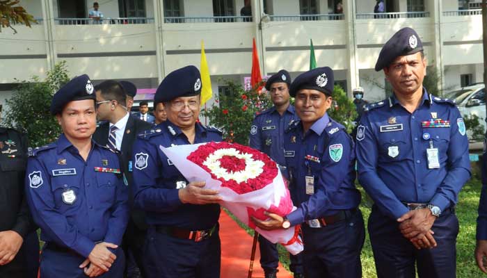 জঙ্গিবাদ দমনে পুলিশের নীতি ‘জিরো টলারেন্স’