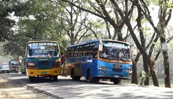 বরিশালে যানবাহন চলাচল শুরু