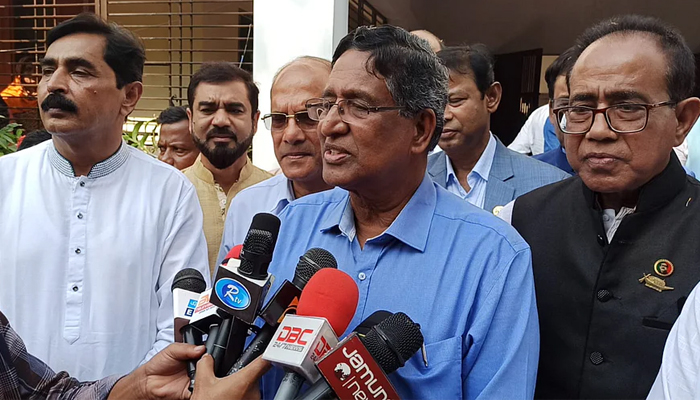 ১০ ডিসেম্বর শাপলা চত্বরের মতো পরিষ্কার হয়ে যাবে