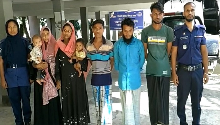নোয়াখালীতে ২ দালালসহ ৭ রোহিঙ্গা আটক