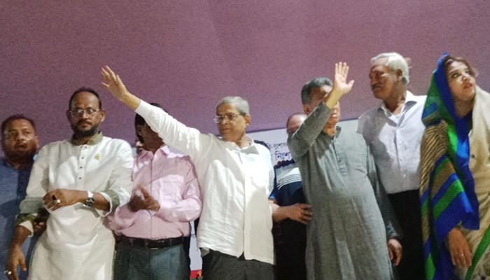 জনগণের সঙ্গে সম্পর্ক নেই সরকারের