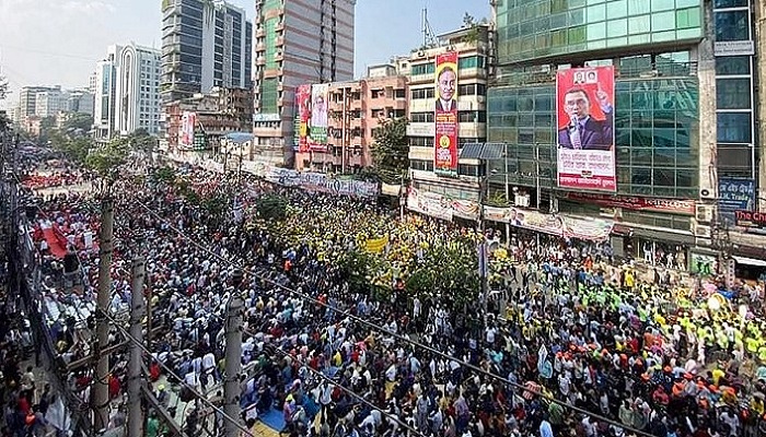 সমাবেশ ঘিরে দুপক্ষের হুঙ্কার
