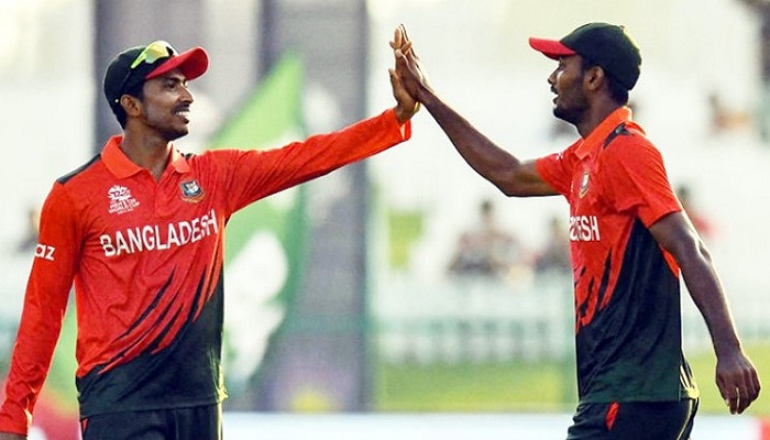 আউট সৌম্য, ইন শরীফুল