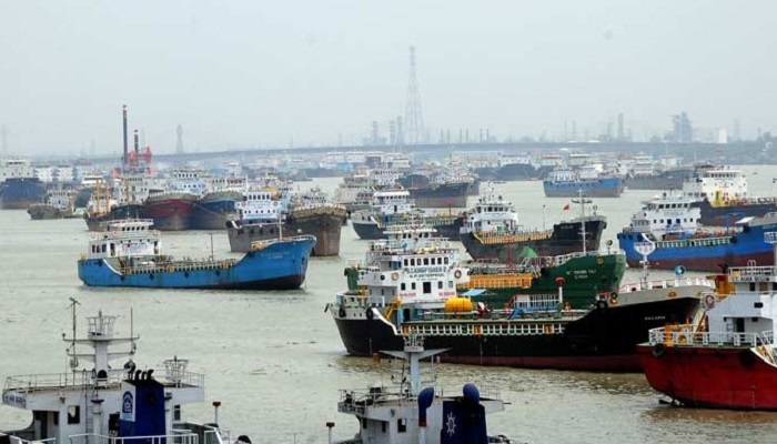সারাদেশে নৌযান শ্রমিকদের কর্মবিরতি চলছে
