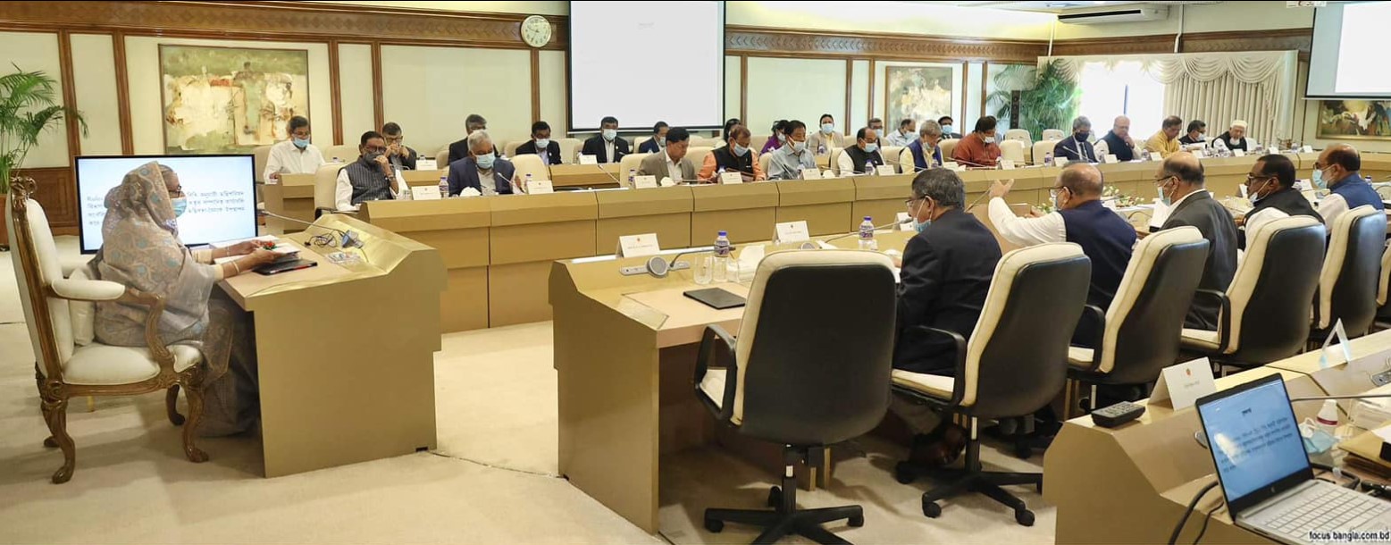 সংকটের শঙ্কা, একগুচ্ছ নির্দেশনা প্রধানমন্ত্রীর