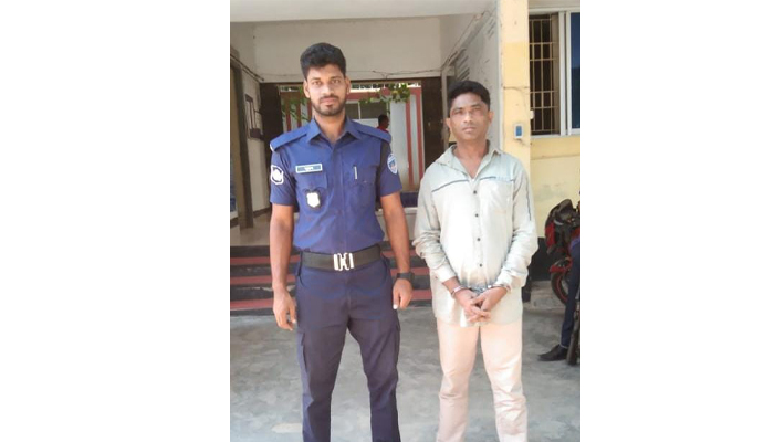 বাঞ্ছারামপুরে শীর্ষ সন্ত্রাসী ইউনুছ গ্রেপ্তার