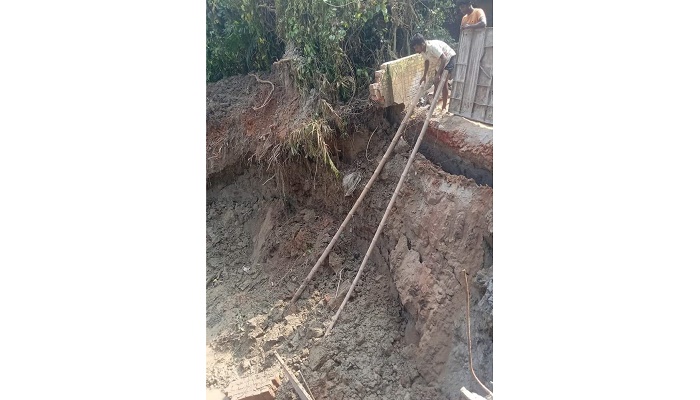 নোয়াখালীতে মিললো ২০ বছর আগের অক্ষত লাশ