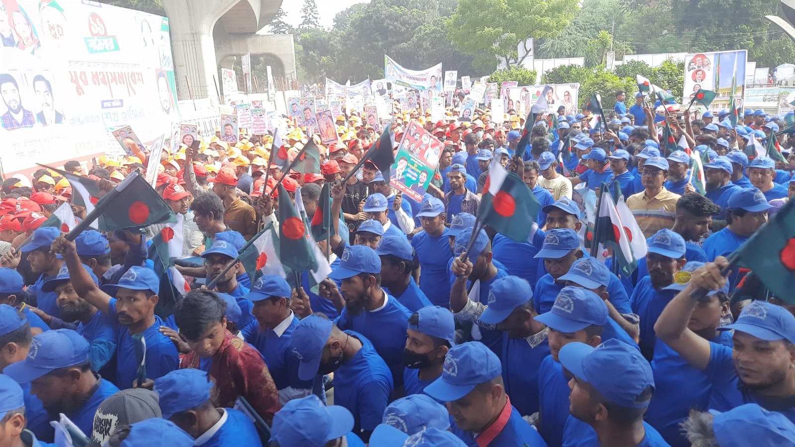 যুব মহাসমাবেশে প্রধানমন্ত্রী