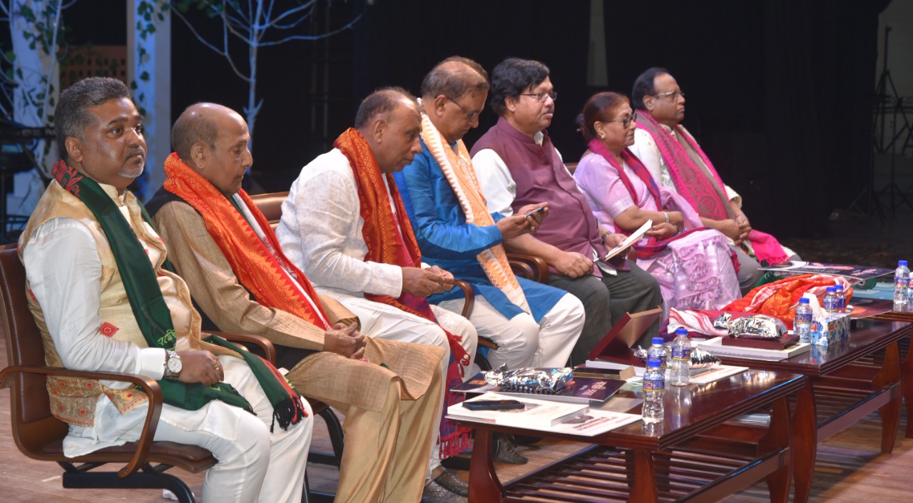গানে গানে ভূপেন হাজারিকাকে স্মরণ