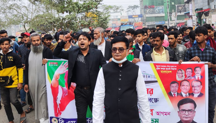 মেট্রোরেলে চড়ে স্মার্ট বাংলাদেশের যাত্রা শুরু : বিএম জাহিদ