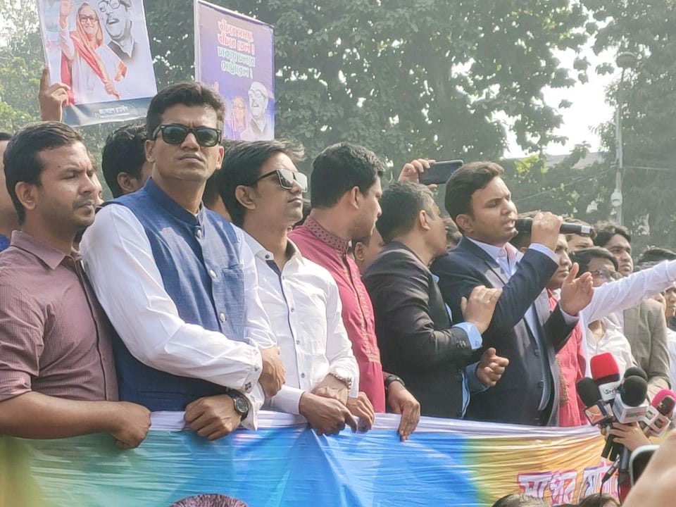 স্মার্ট নেশন উপহার দেবেন শেখ হাসিনা