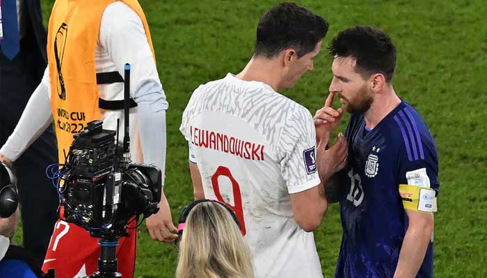 হেরেও শেষ ষোলোতে পোল্যান্ড, মেক্সিকো-সৌদির বিদায়