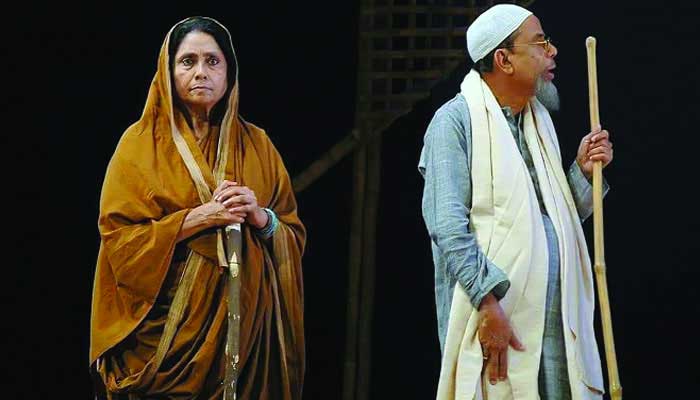 মুক্তিযুদ্ধের কালজয়ী নাটক ‘পায়ের আওয়াজ পাওয়া যায়’