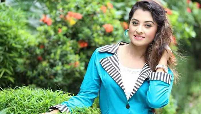 শাকিবের কাছ থেকে সহায়তা নিইনি: বুবলি
