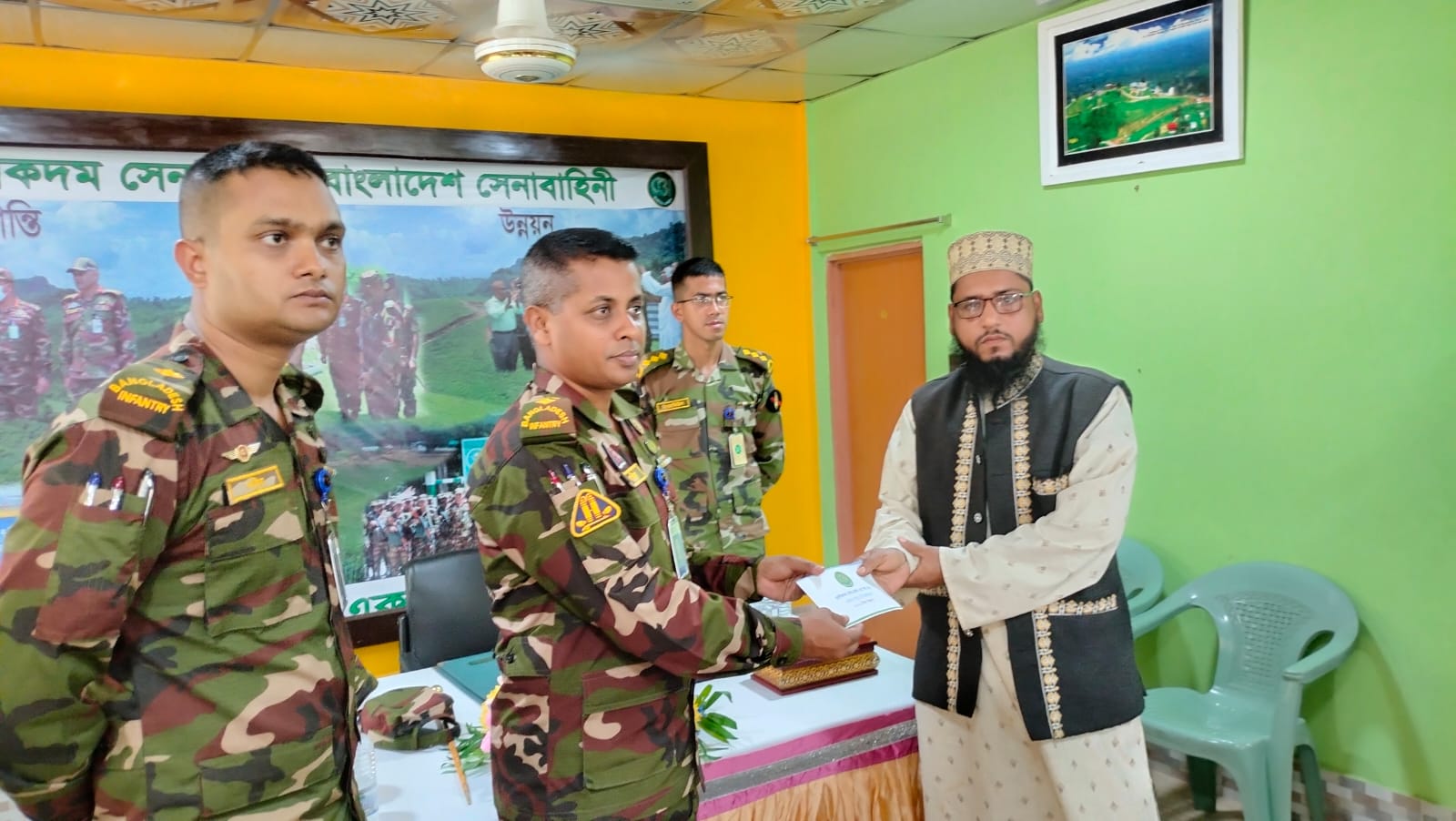 আলীকদমে আলীর গুহায় সিঁড়ি উদ্বোধন