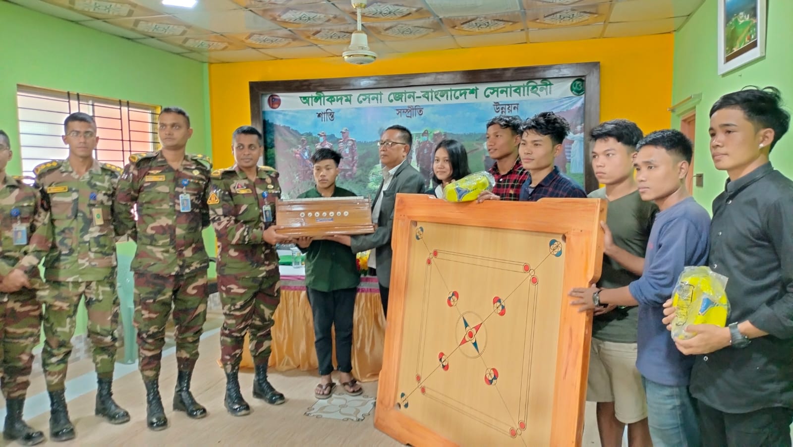 আলীকদমে আলীর গুহায় সিঁড়ি উদ্বোধন